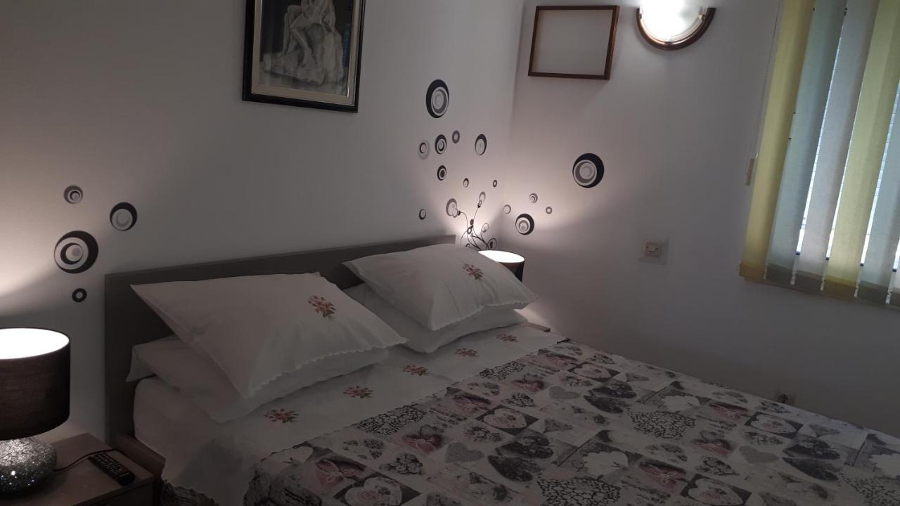 Apartments Ruzic Split Exterior foto